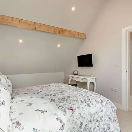 2 Bed In 94056 Hébergement de vacances