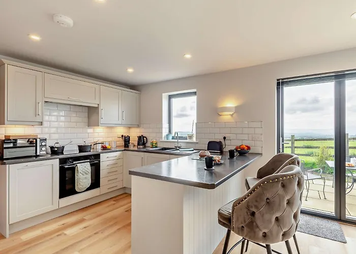 2 Bed In 94056 Nyaraló